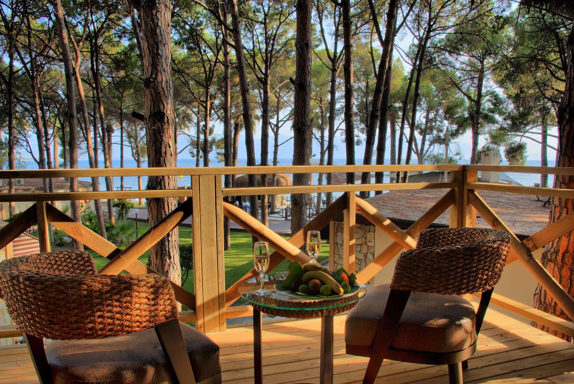Omer Holiday Resort Kusadasi Luaran gambar