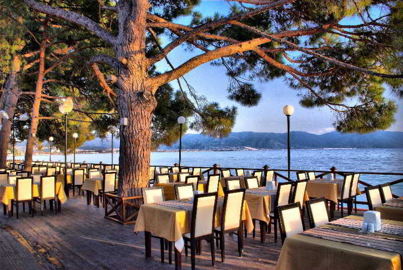 Omer Holiday Resort Kusadasi Luaran gambar